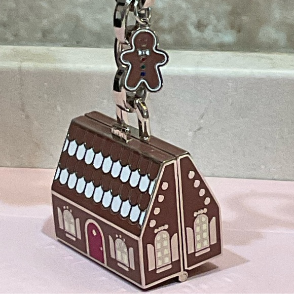 Kate Spade Gingerbread Keychain - Picture 10 of 14